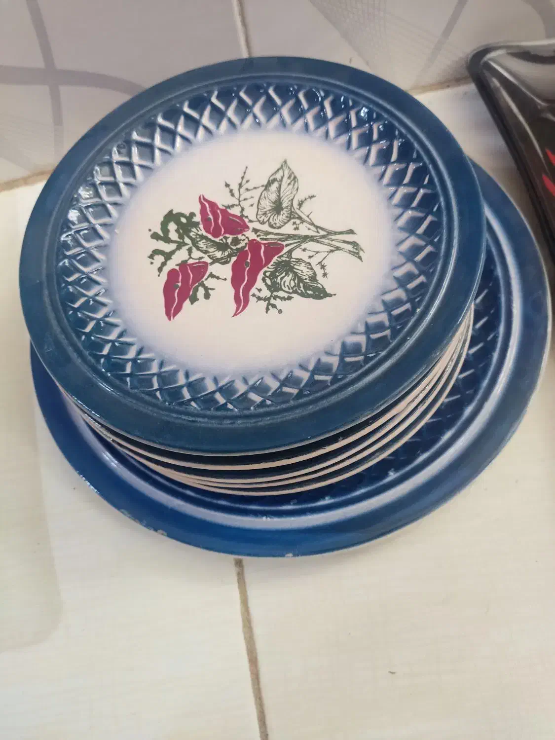 ظرف آرکوپال و سفالی|ظروف سرو و پذیرایی|بیرجند, |دیوار