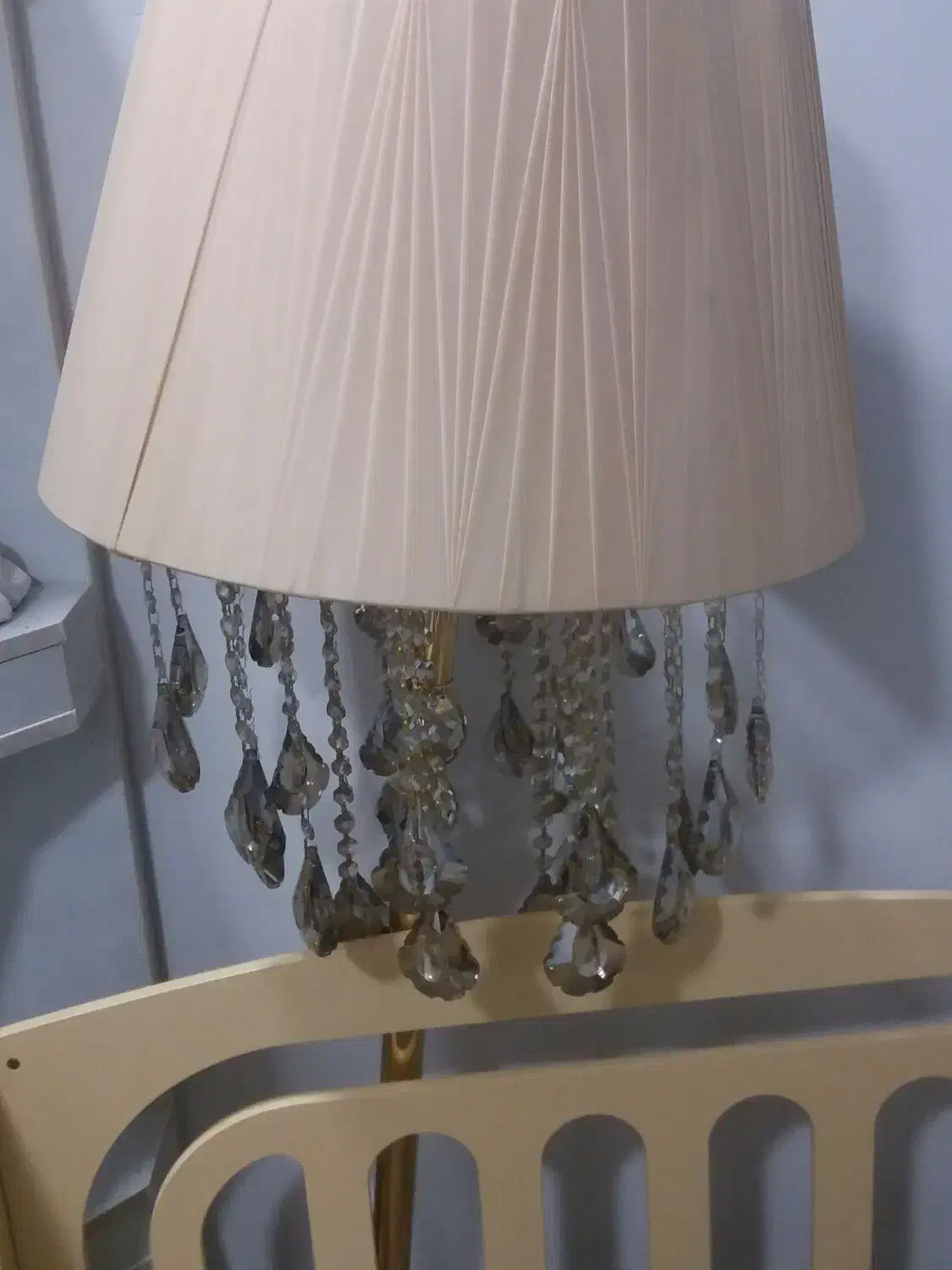 آباژور شیک پایه دار|چراغ خواب و آباژور|کرمانشاه, |دیوار