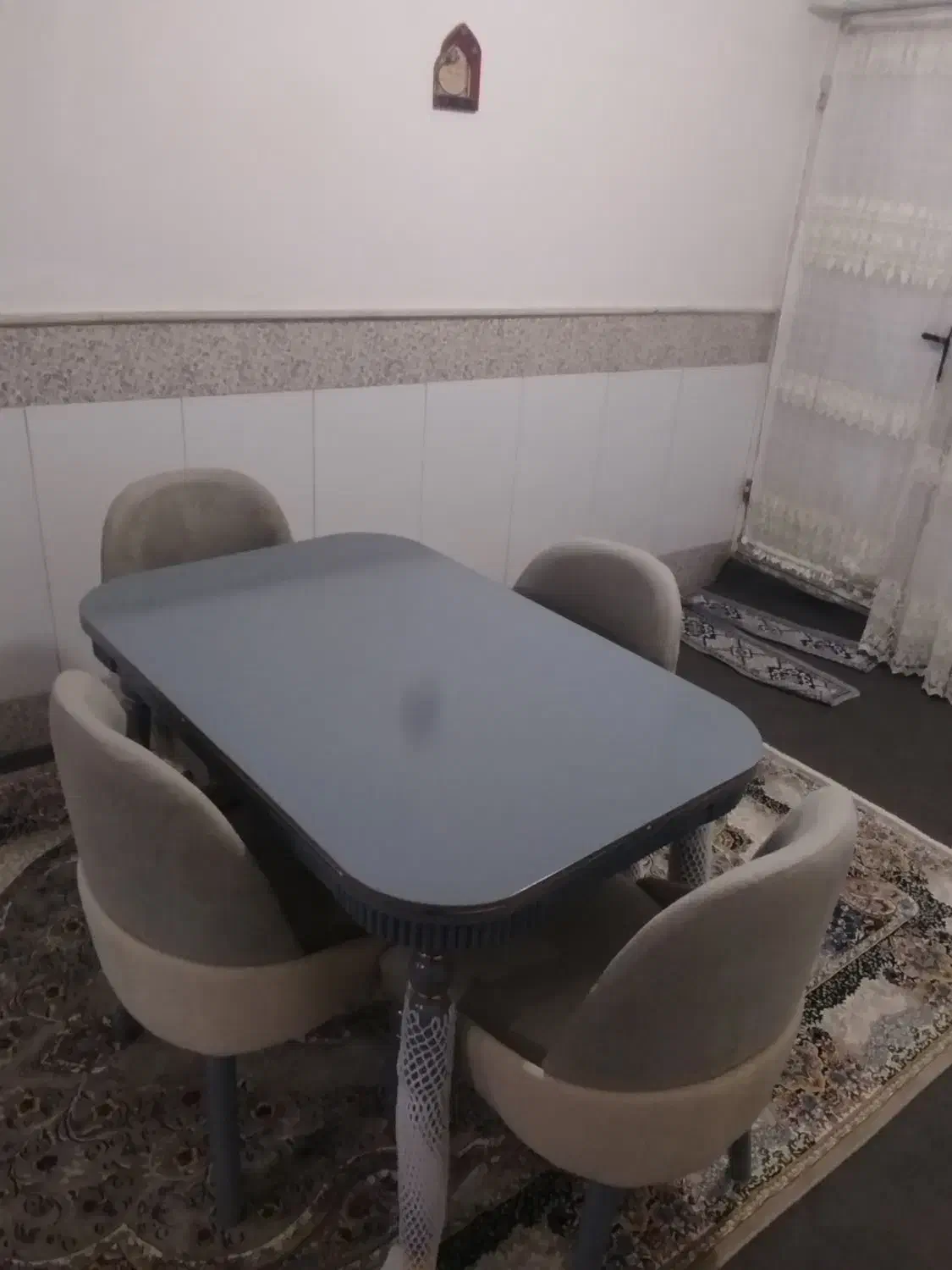 میز نهار خوری|میز و صندلی غذاخوری|قم, ولیعصر|دیوار