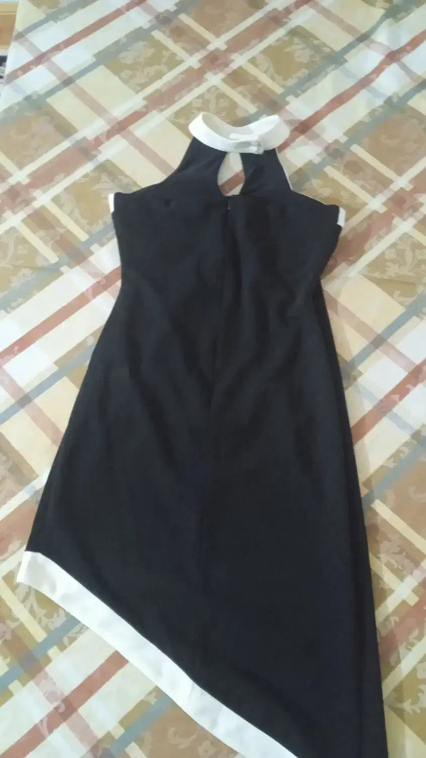 لباس مجلسی|لباس|قم, شهر قائم|دیوار