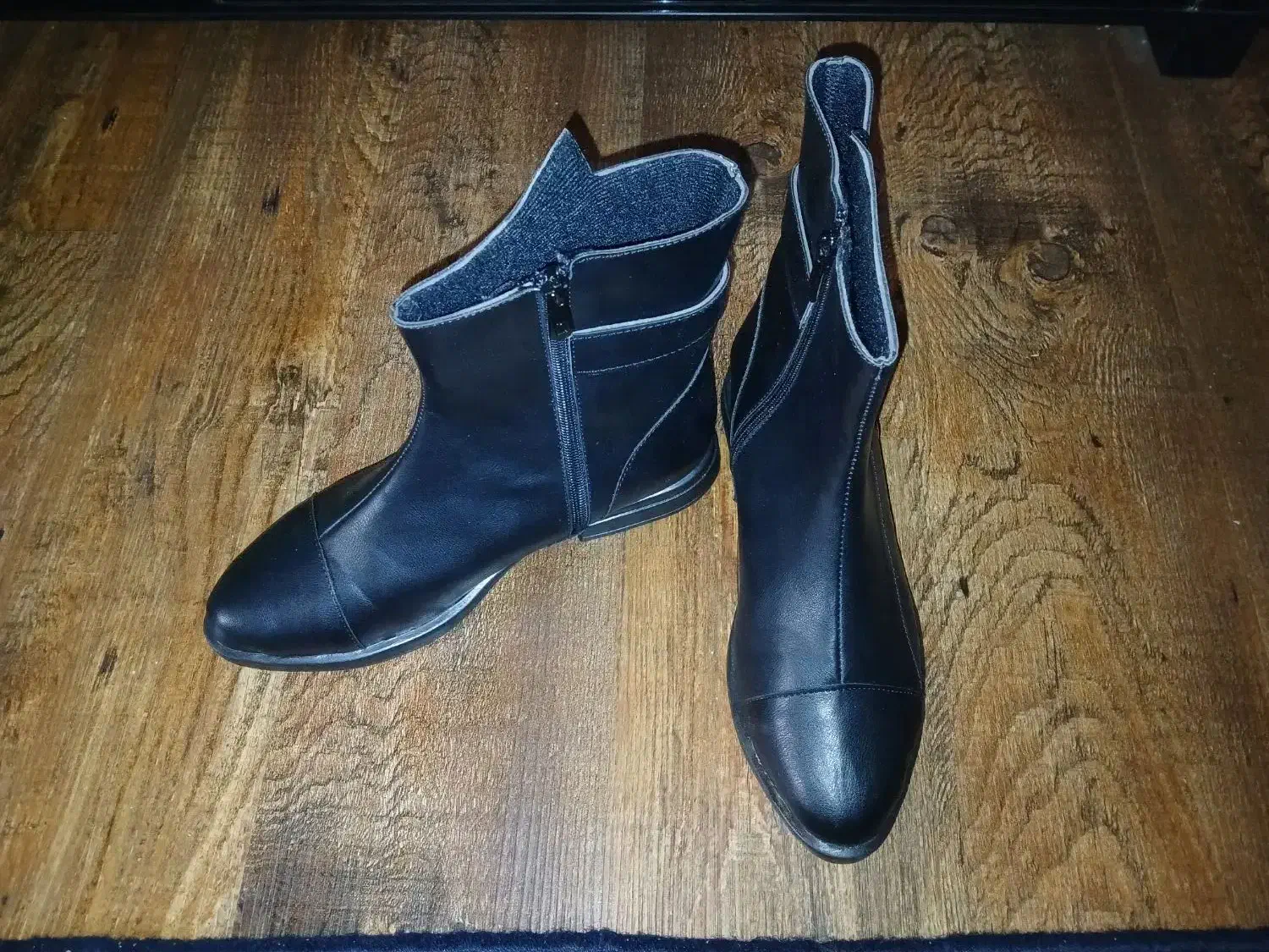 بوت ترند مشکی|کیف، کفش، کمربند|شیراز, زرهی|دیوار