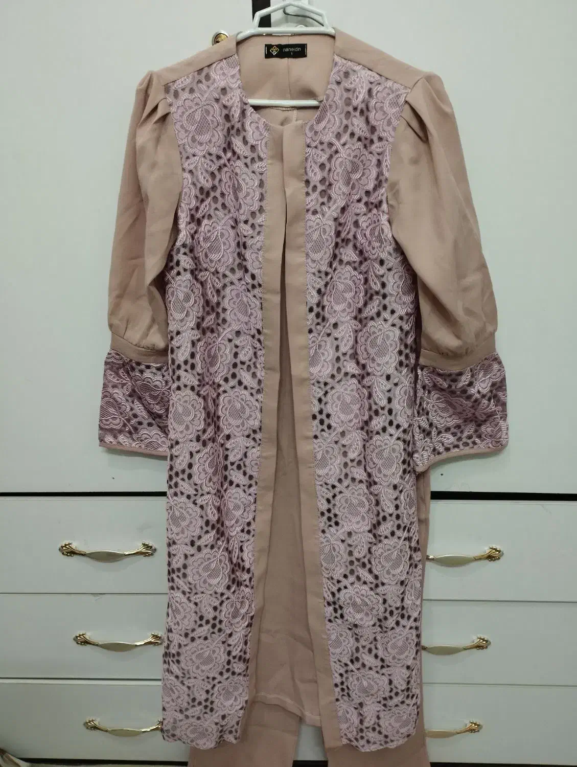 مانتو و شلوار مجلسی نو|لباس|قم, انسجام|دیوار