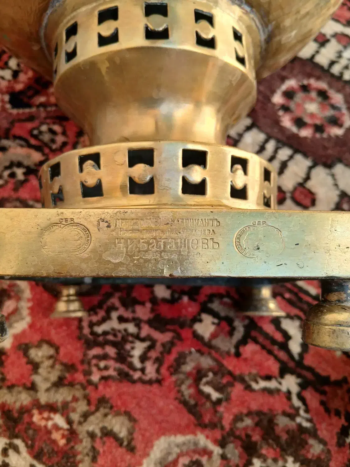 سماور ۴لیتری  روسی پاتاشوف|کلکسیون اشیاء عتیقه|کبودرآهنگ, |دیوار