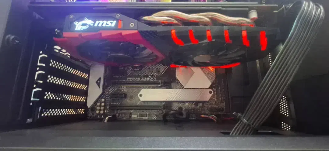 کیس گیمینگ|رایانه رومیزی|اصفهان, محله سفلی|دیوار