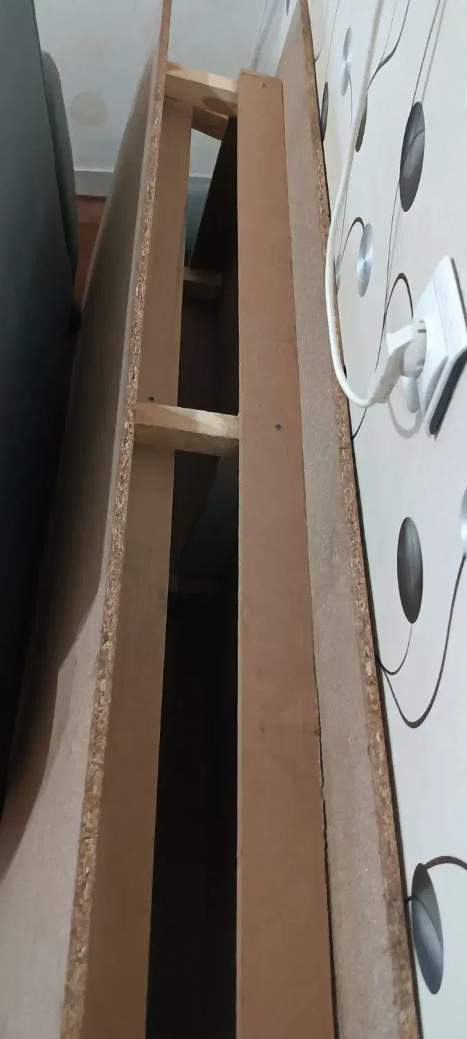 تختخواب|تخت و سرویس خواب|ابریشم, |دیوار