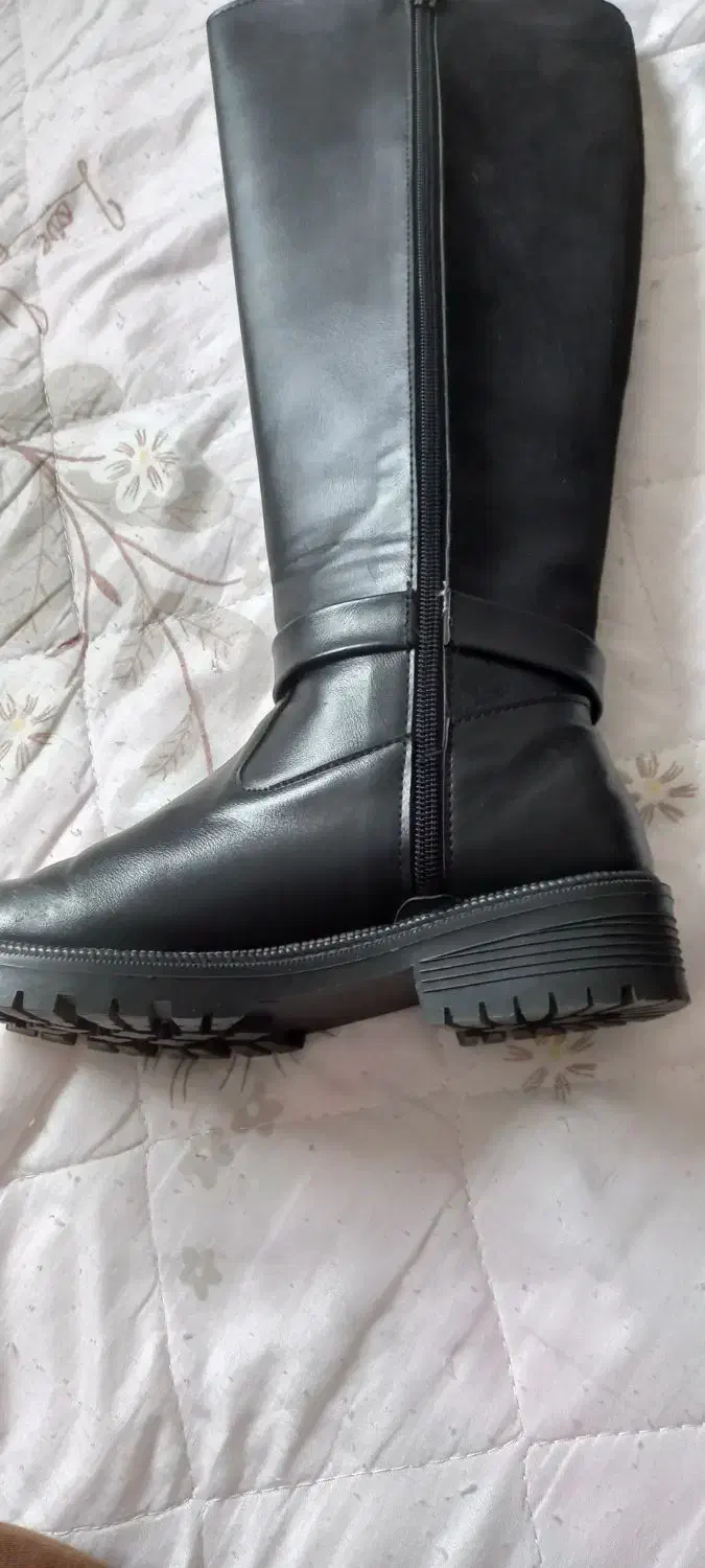 چکمه چرم و سویت|کیف، کفش، کمربند|لاهیجان, شهید آوینی|دیوار