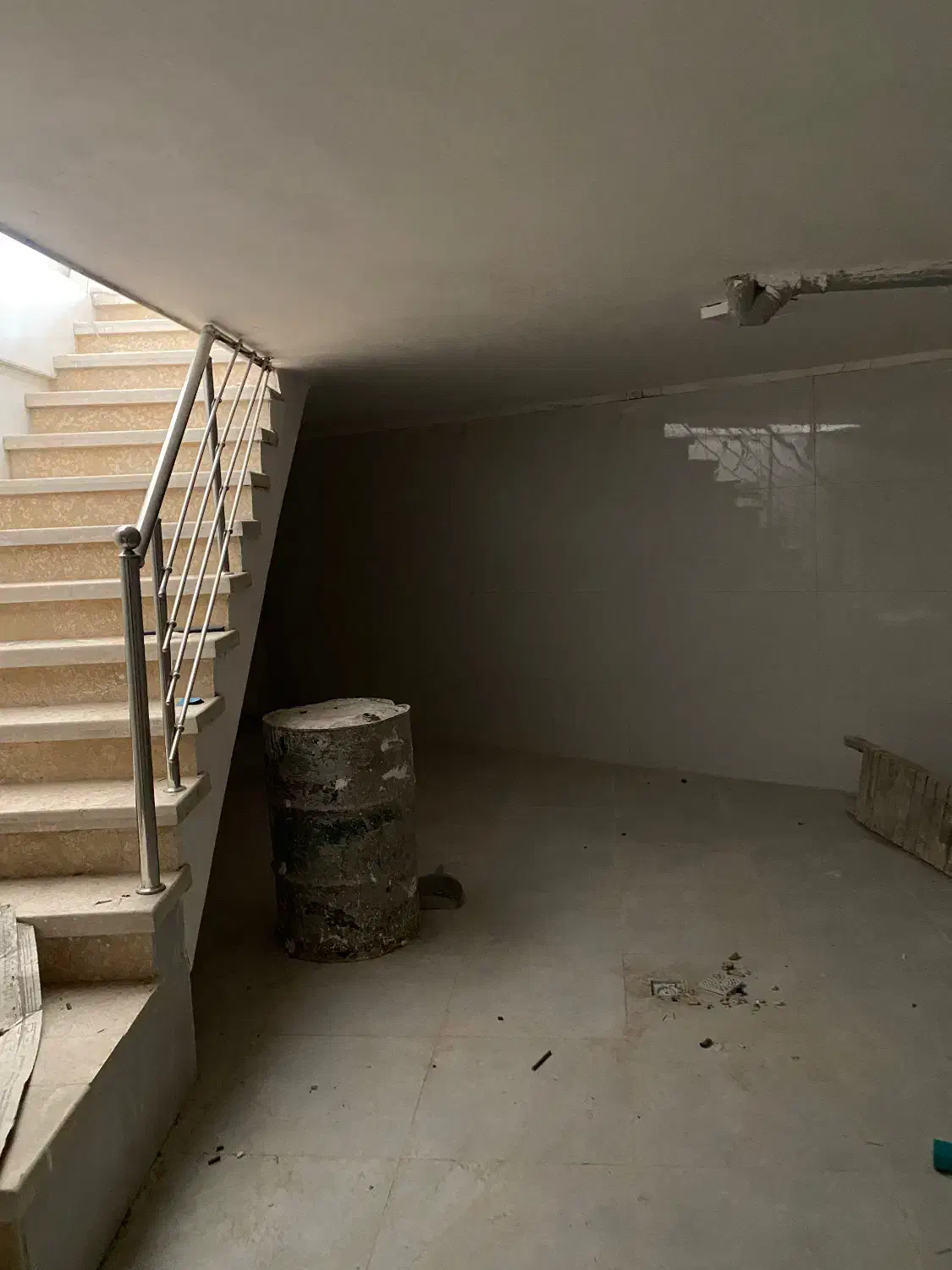 مغازه و انبار تجاری|فروش مغازه و غرفه|اصفهان, شیخ طوسی|دیوار