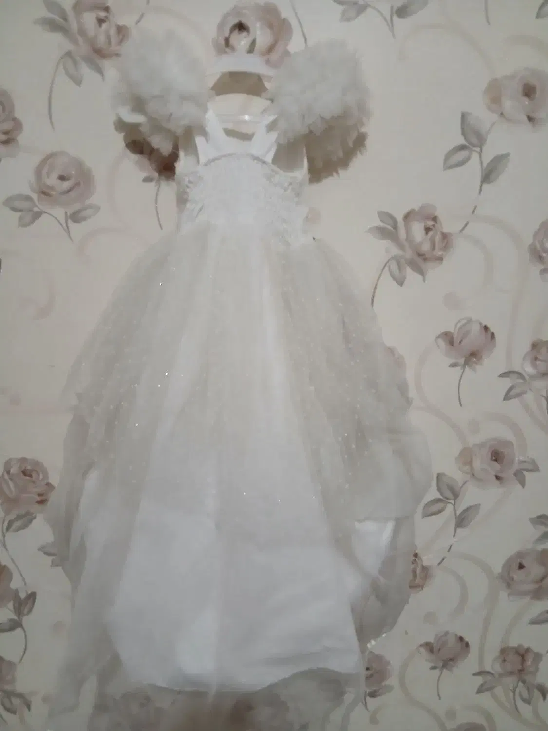 آگهی لباس عروس دخترانه|لباس|تربت‌حیدریه, باغ سلطانی|دیوار