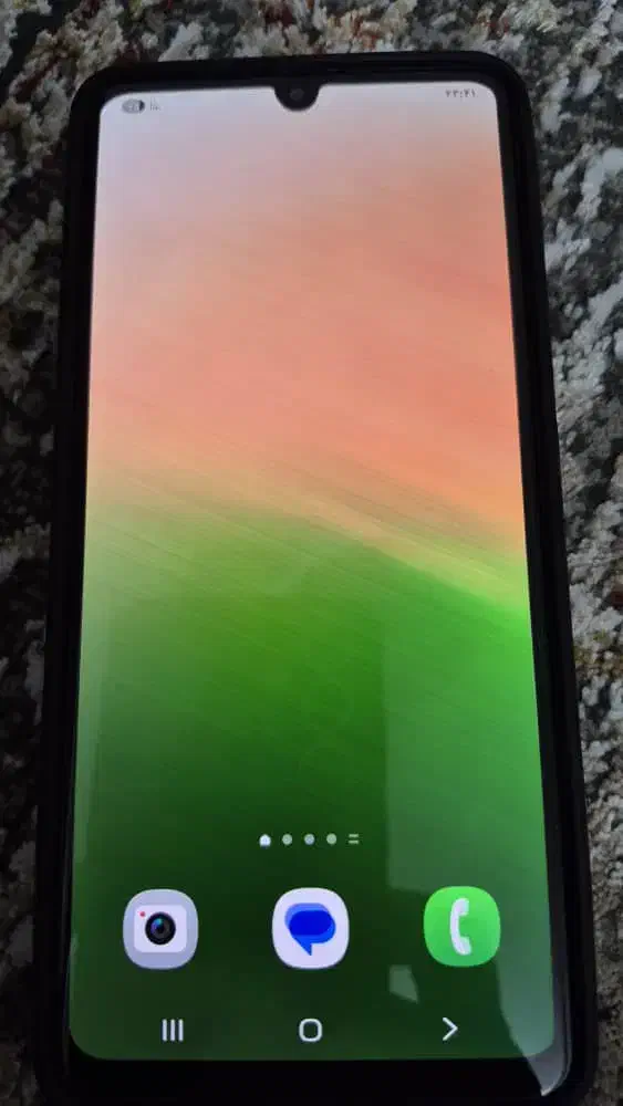 گوشی سامسونگ آ ۳۳کاملا سالم با قاب سیلیکونی|موبایل|رفسنجان, |دیوار