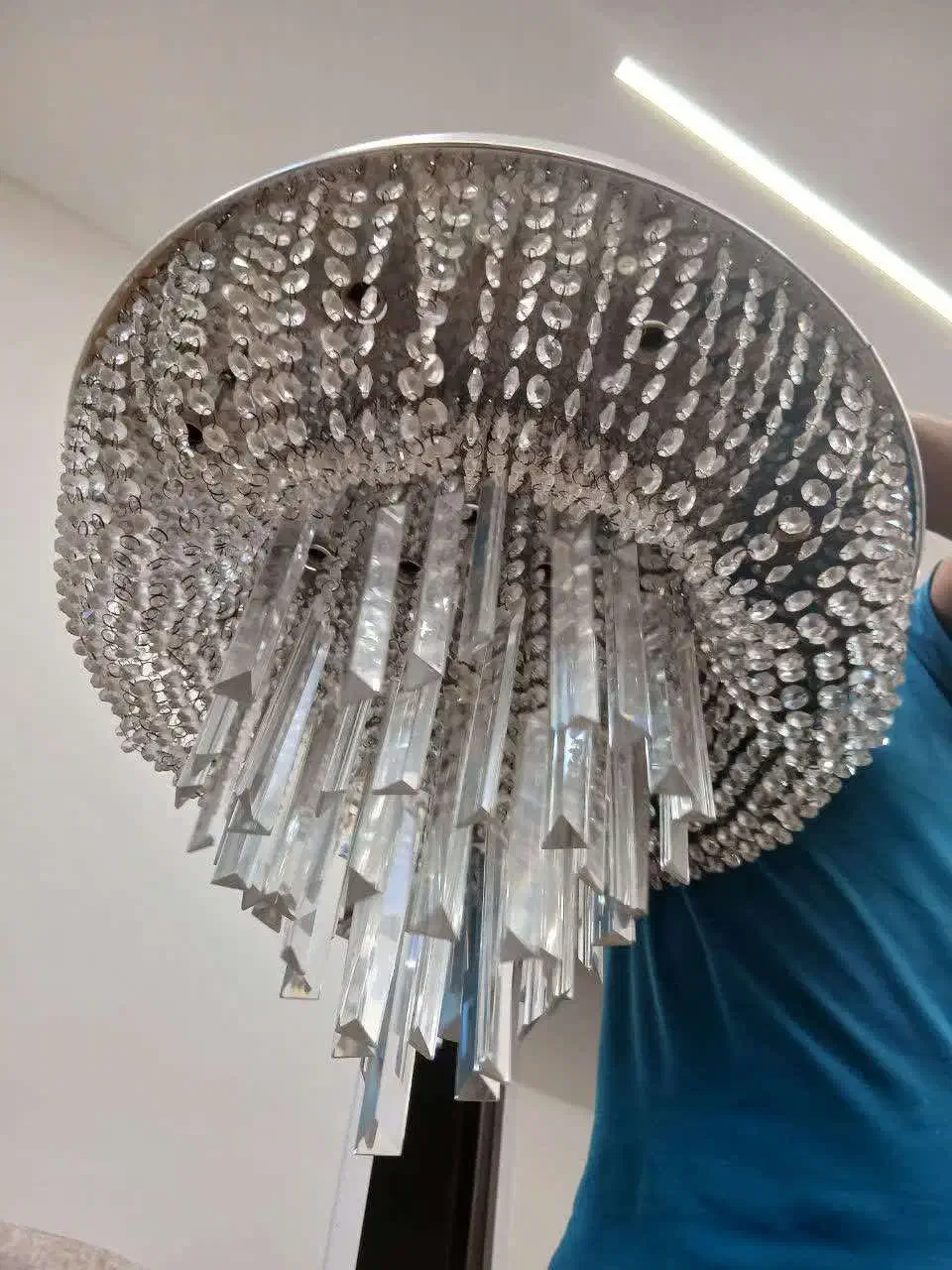 لوستر|لوستر و چراغ آویز|شیراز, فرگاز|دیوار