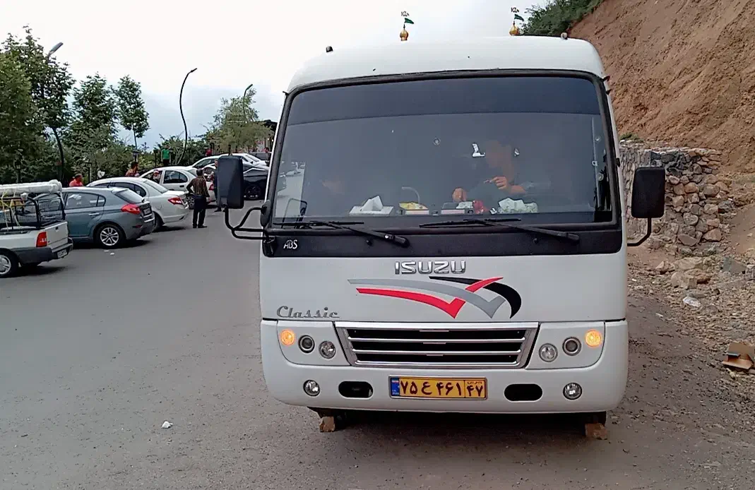 مینی بوس ایسوزو VIP دربستی و پذیرش سرویس|خدمات حمل و نقل|قم, باغ شریفی|دیوار