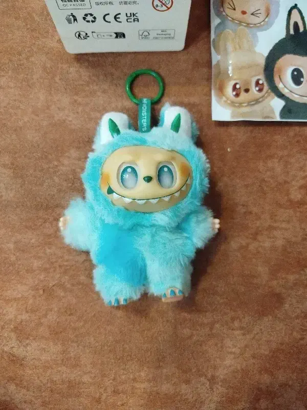 عروسک لبوبو|اسباب‌‌بازی|شهریار, شهریار|دیوار