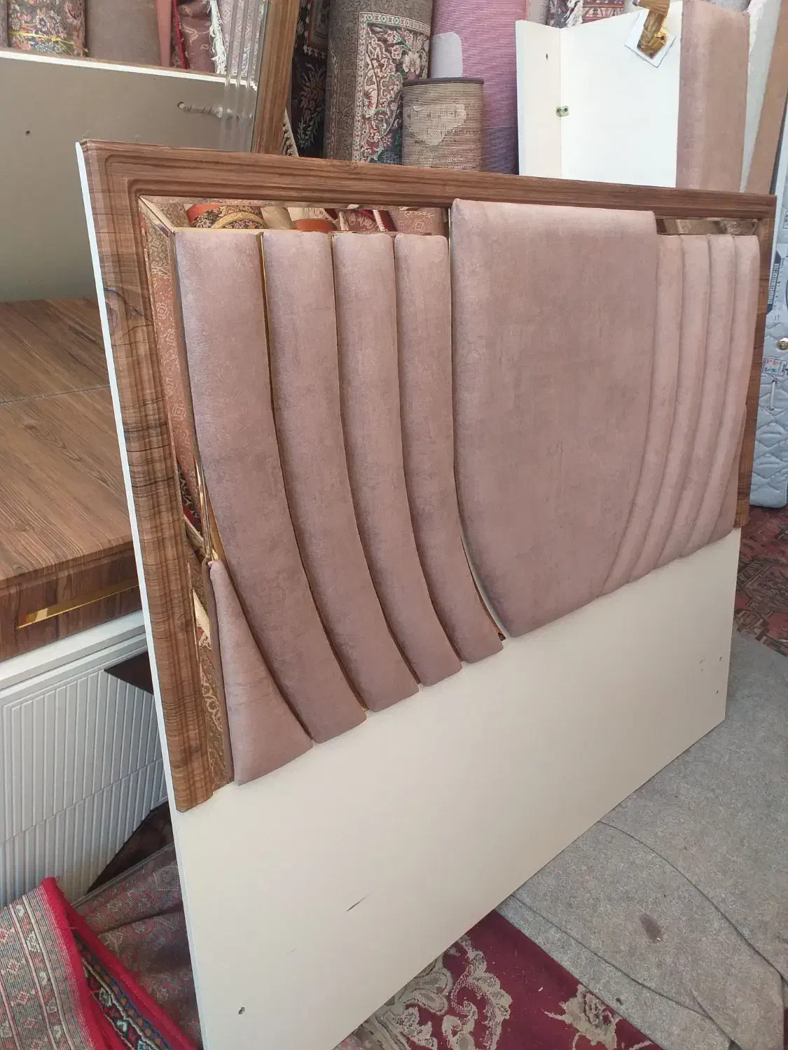 تختخواب|تخت و سرویس خواب|شاهین دژ, |دیوار