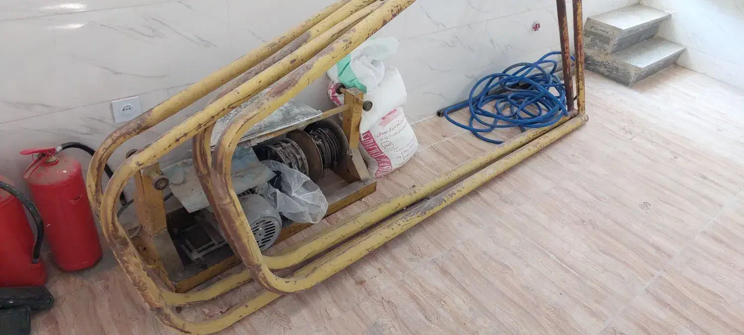 بالابر وپاکت ساختمانی|ماشین‌آلات صنعتی|فردیس, شهرک ناز|دیوار