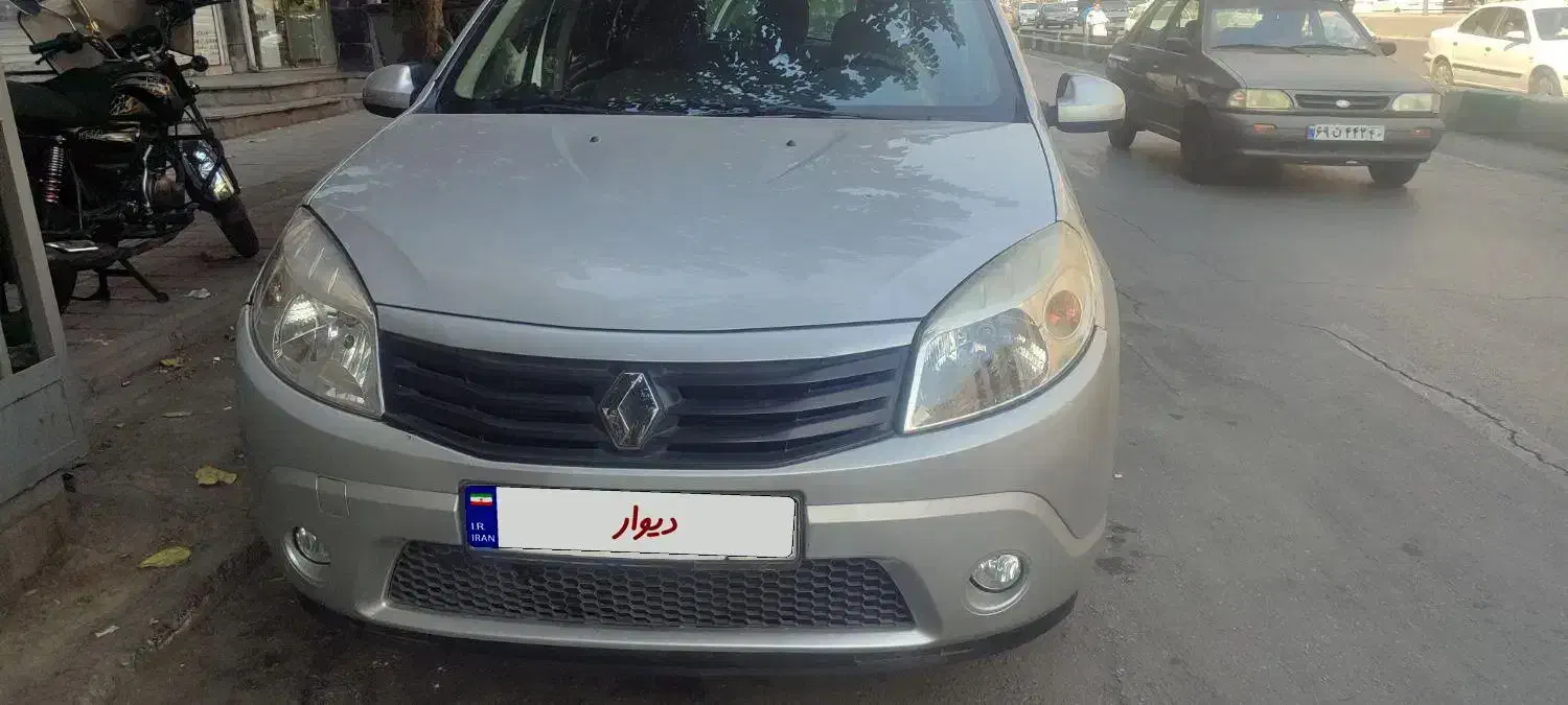 ساندرو 97 درحد کم کار|خودرو سواری و وانت|تهران, مقدم|دیوار