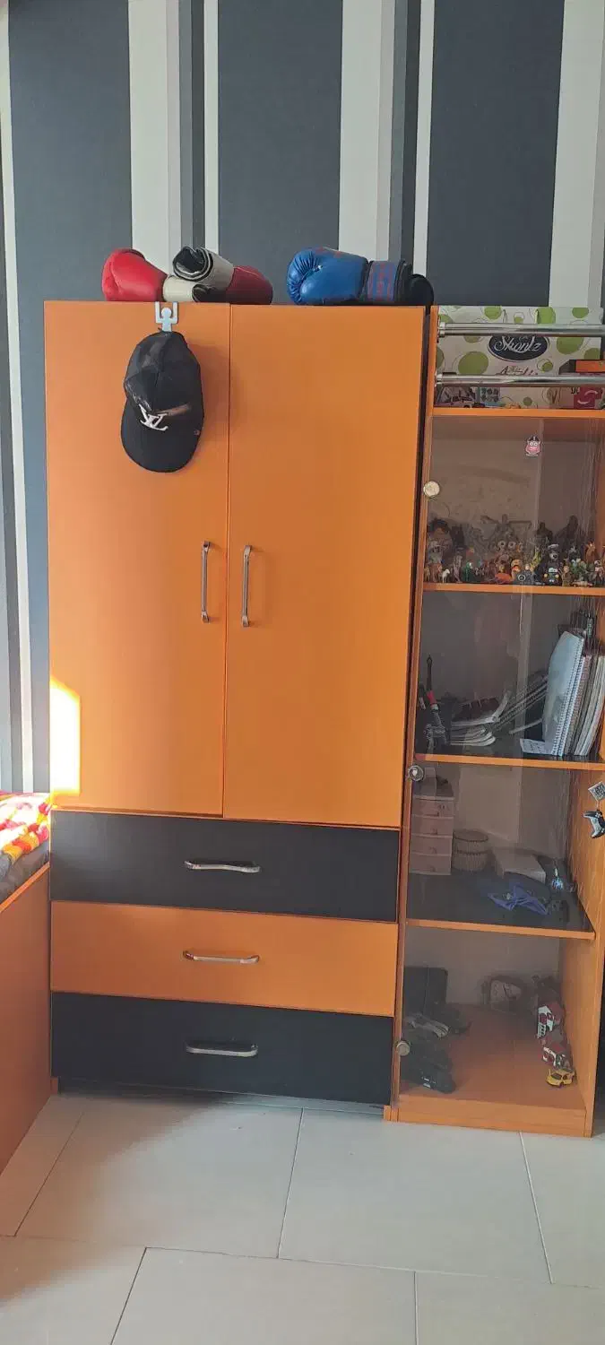 تخت نوجوان|تخت و سرویس خواب|مشکین‌دشت, |دیوار