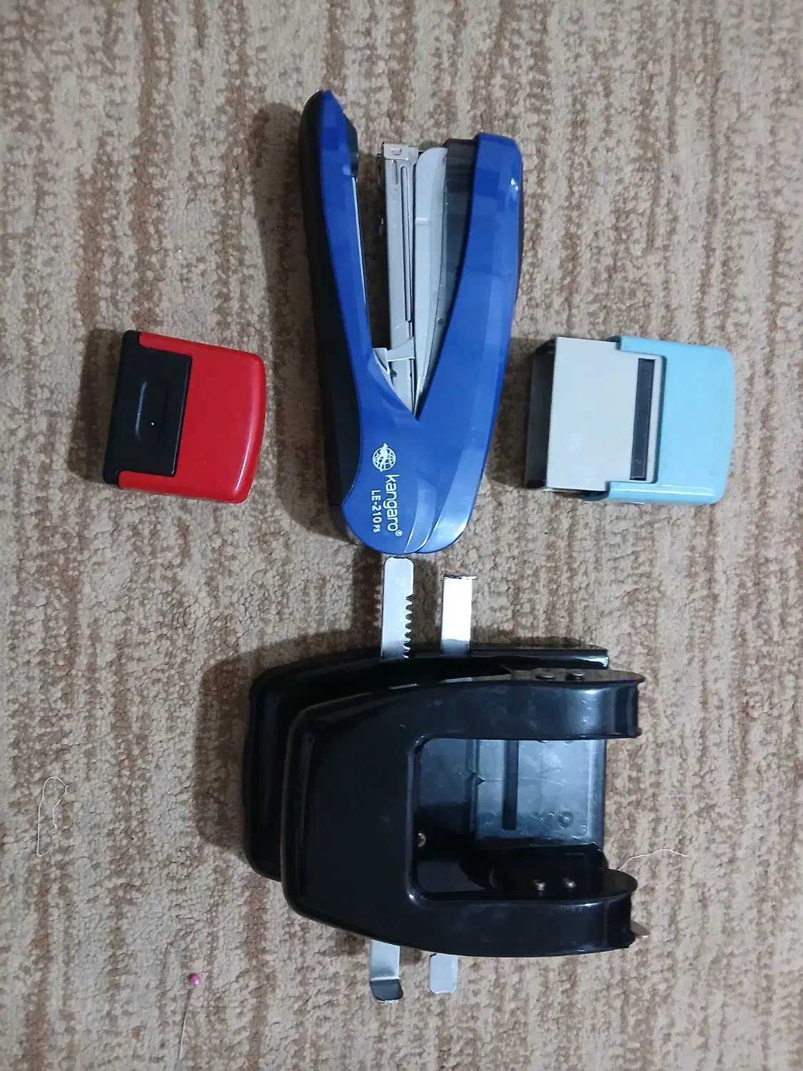 مقداری وسایل اداری درحدود ونو|لوازم التحریر|اهواز, کوروش|دیوار