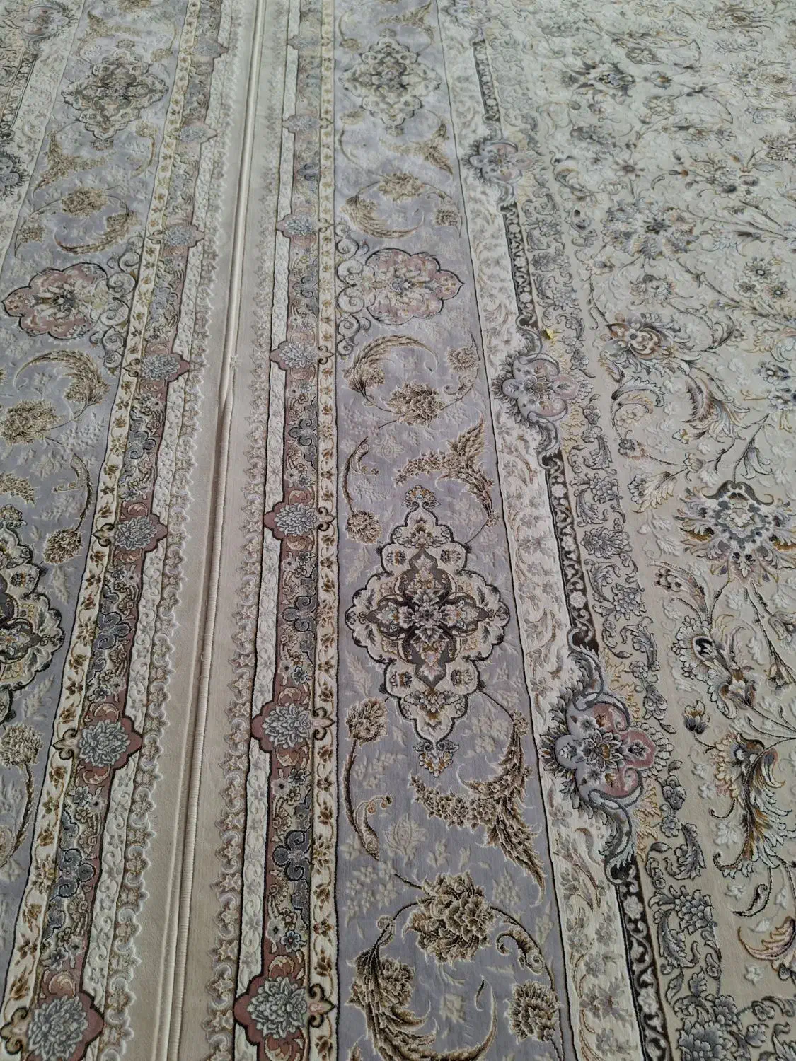 ۳تخته فرش ۹متری ۱۲۰۰شانه تراکم ۳۶۰۰ درحد نو|فرش|نجف‌آباد, یزدانشهر|دیوار