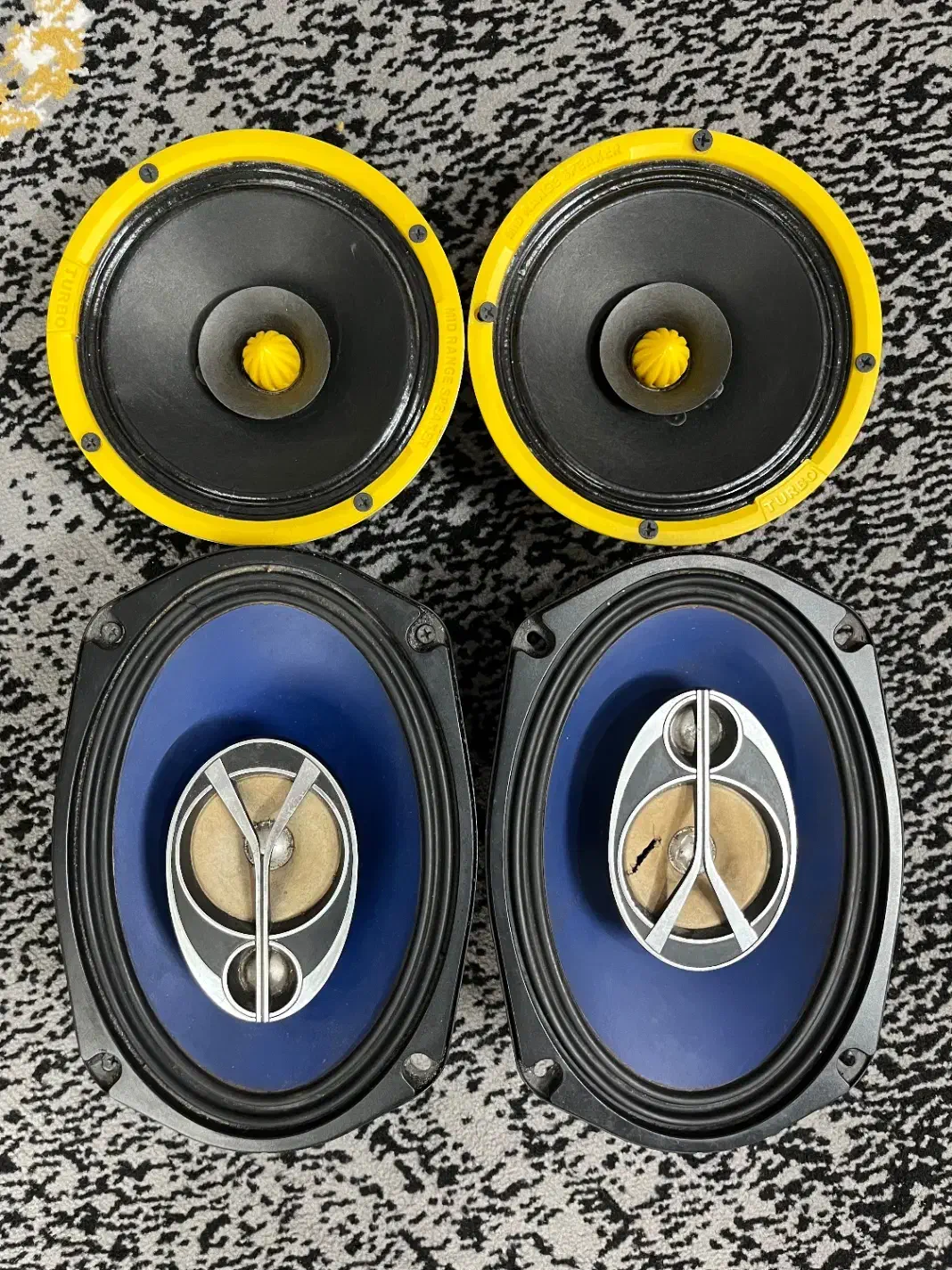 میندرج ،باند|صوتی و تصویری|ری, فیروزآبادی|دیوار