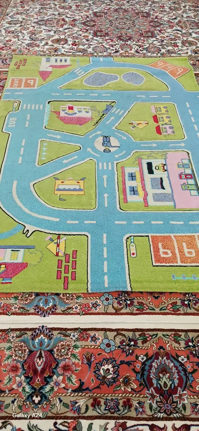 فرش اتاق کودک در حد نو|فرش|سنندج, |دیوار