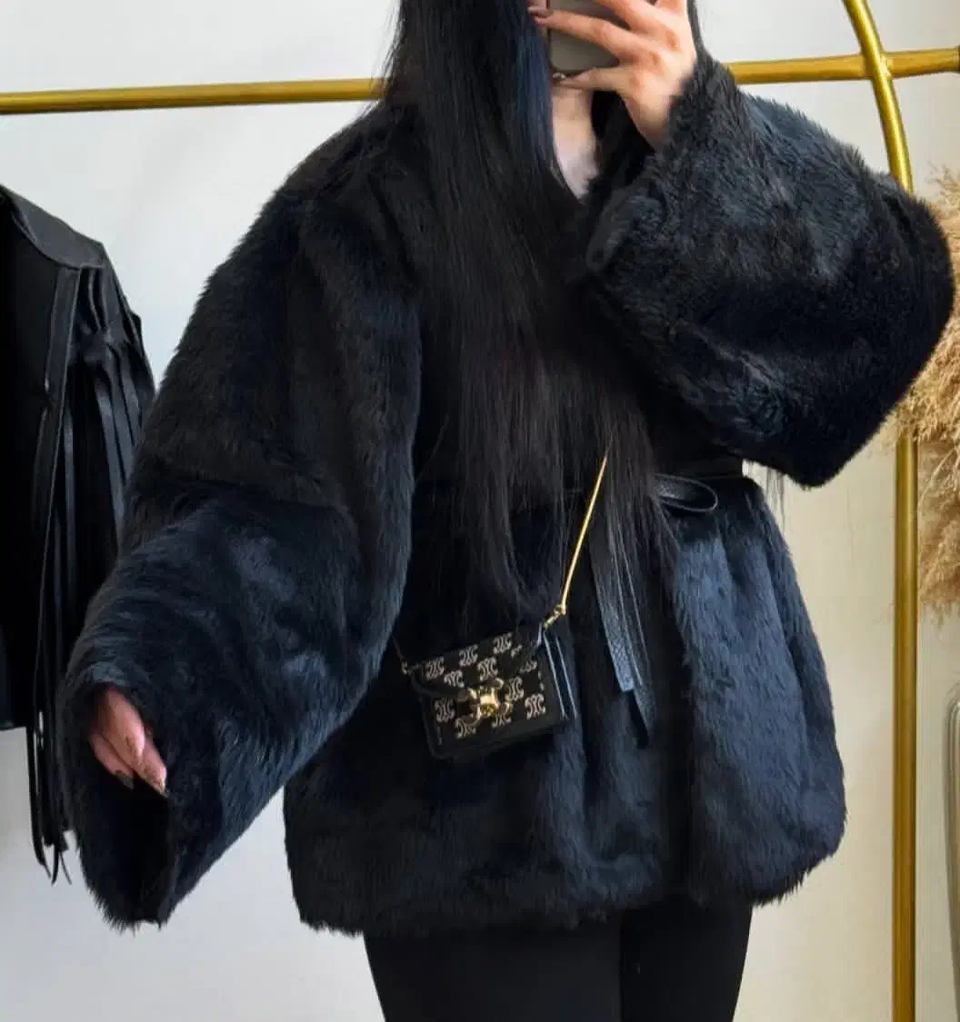 پالتو خز نو|لباس|صوفیان, |دیوار