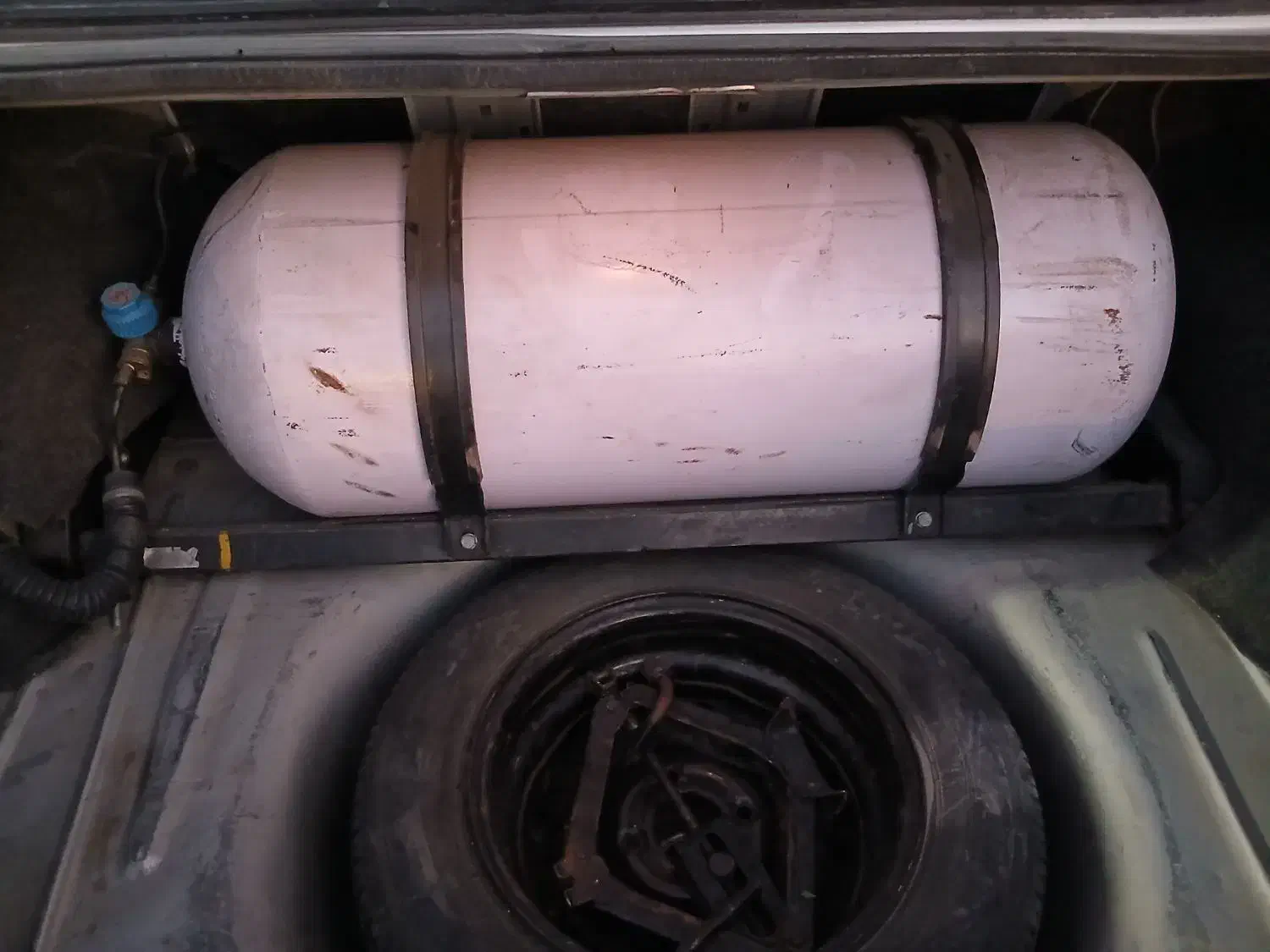 کپسول سی ان جی فابریک پژو|قطعات یدکی و لوازم جانبی|گوهران, |دیوار