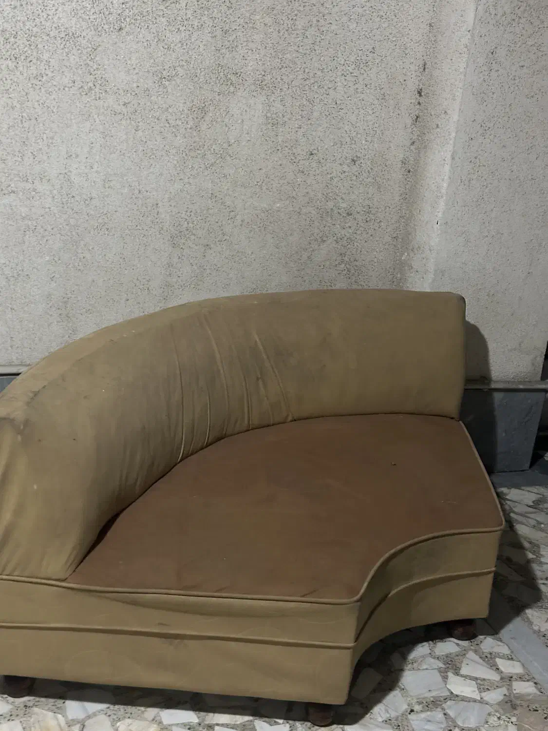 مبل|مبلمان خانگی و میز عسلی|رشت, نیکمرام|دیوار