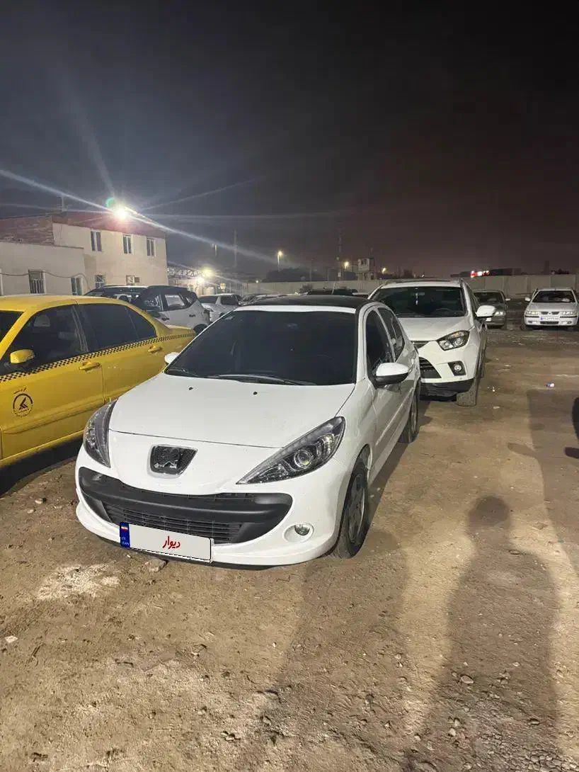 ماشین 207 پانا ارتقاع یافته ۸۵ گانه فول|خودرو سواری و وانت|آبادان, |دیوار