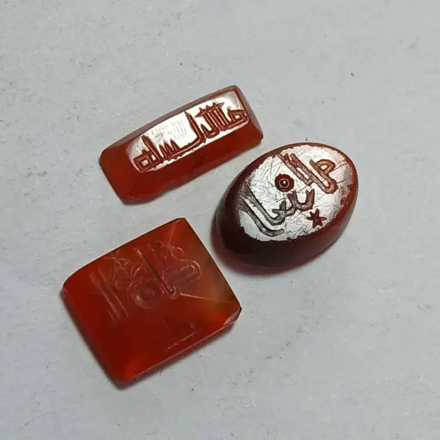 خط های کوفی|جواهرات|اهواز, کوی مندلی(سه راه خرمشهر)|دیوار