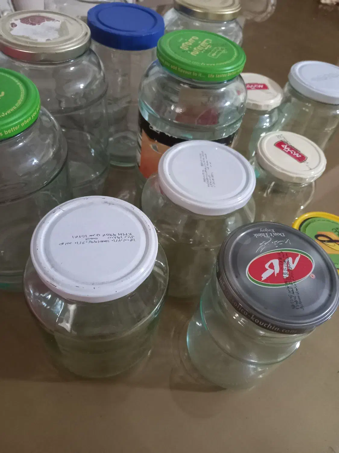 شیشه بزرگ|ظروف نگهدارنده، پلاستیکی، یک‌بارمصرف|کرج, ساماندهی|دیوار