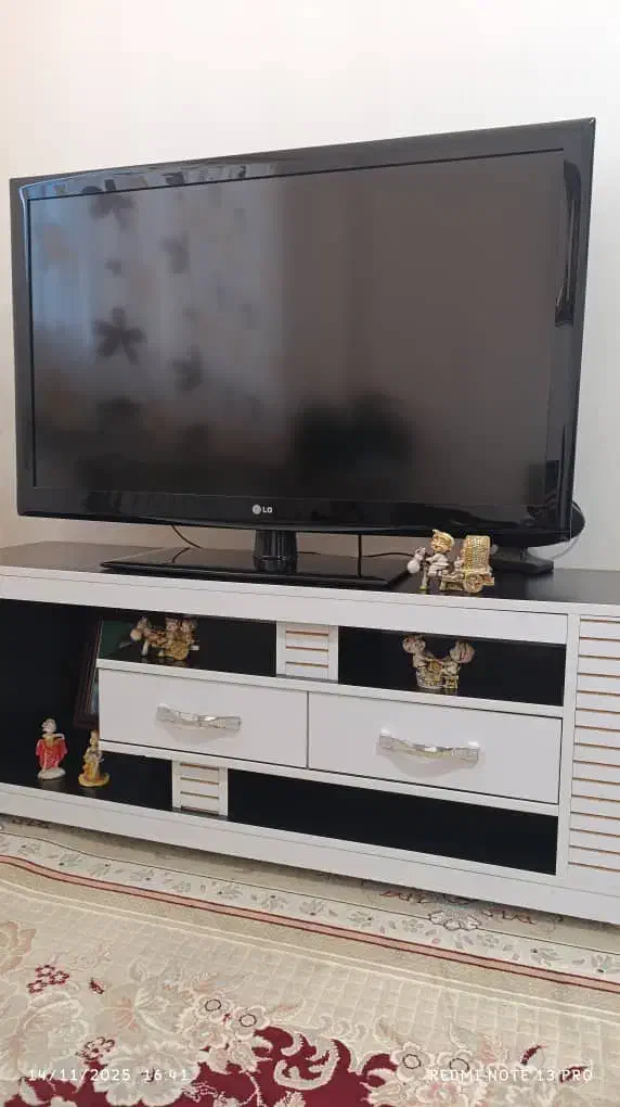 تلویزیون ال جی|تلویزیون و پروژکتور|تویسرکان, |دیوار