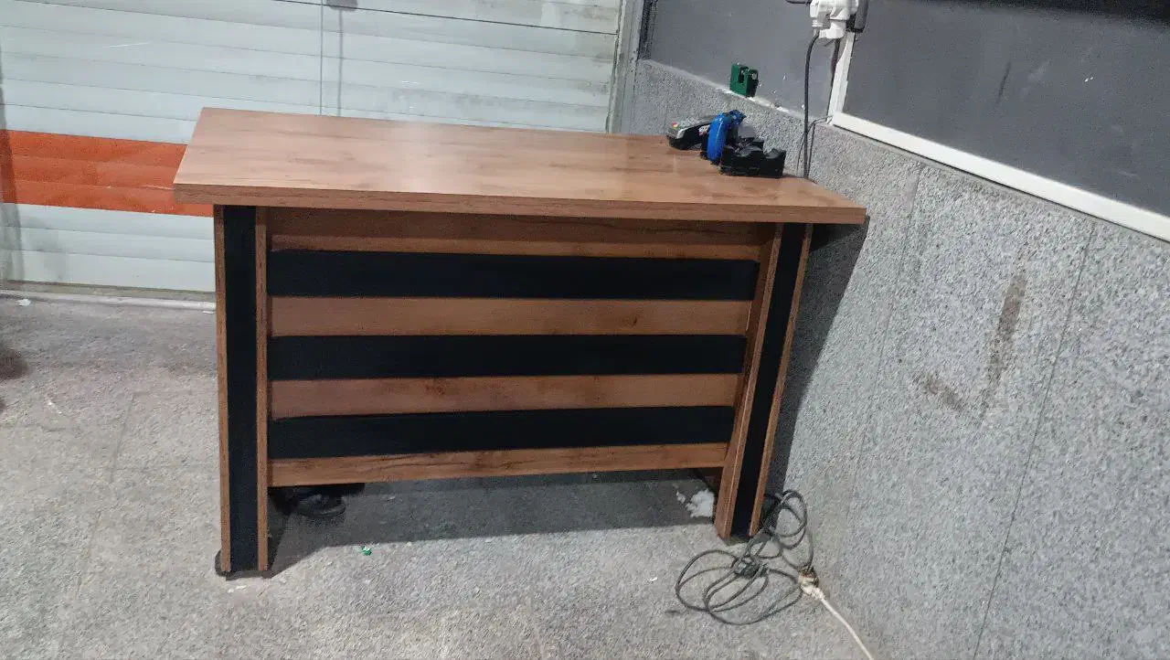 میز مناسب اداره و کسب و کار|میز تحریر و کامپیوتر|تربت جام, زیباکنار|دیوار