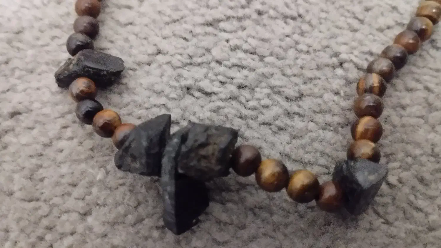 گردنبند سنگ چشم ببر و تورمالین سیاه اصل|جواهرات|تهران, سلسبیل جنوبی|دیوار