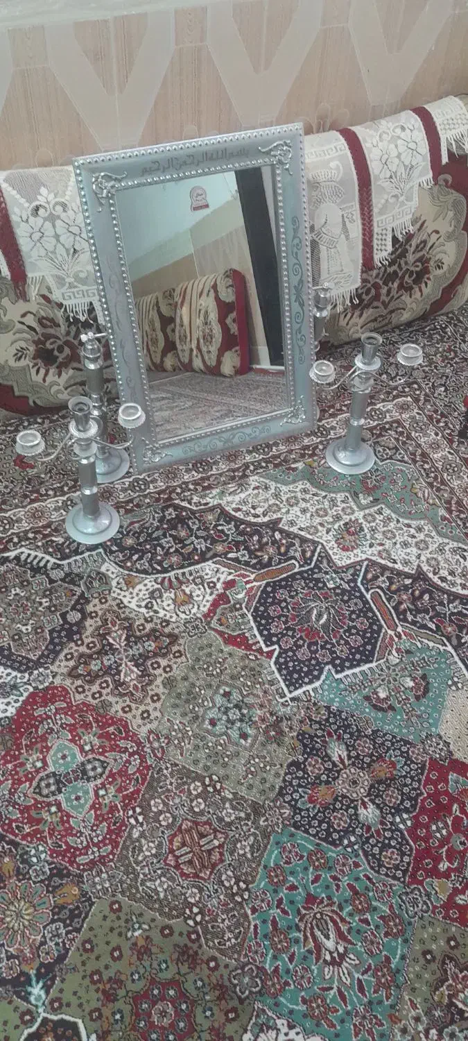 اینه|آینه|بیرجند, |دیوار