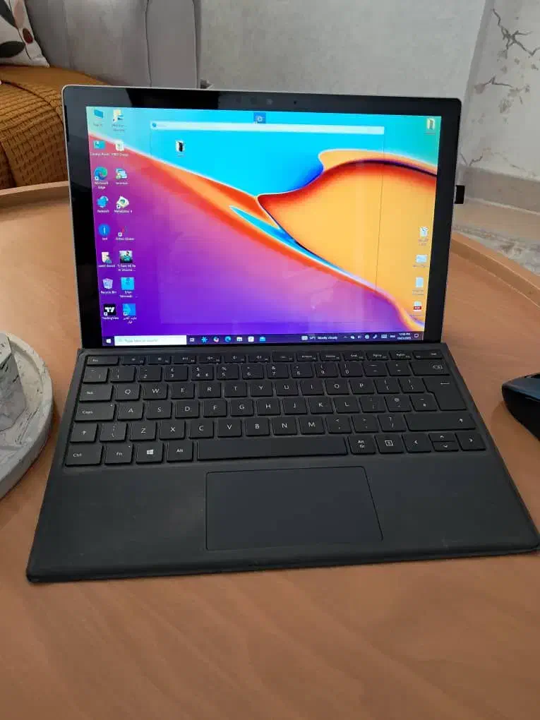 لپتاب سرفیس پرو5|رایانه همراه|پرند, فاز ۶|دیوار