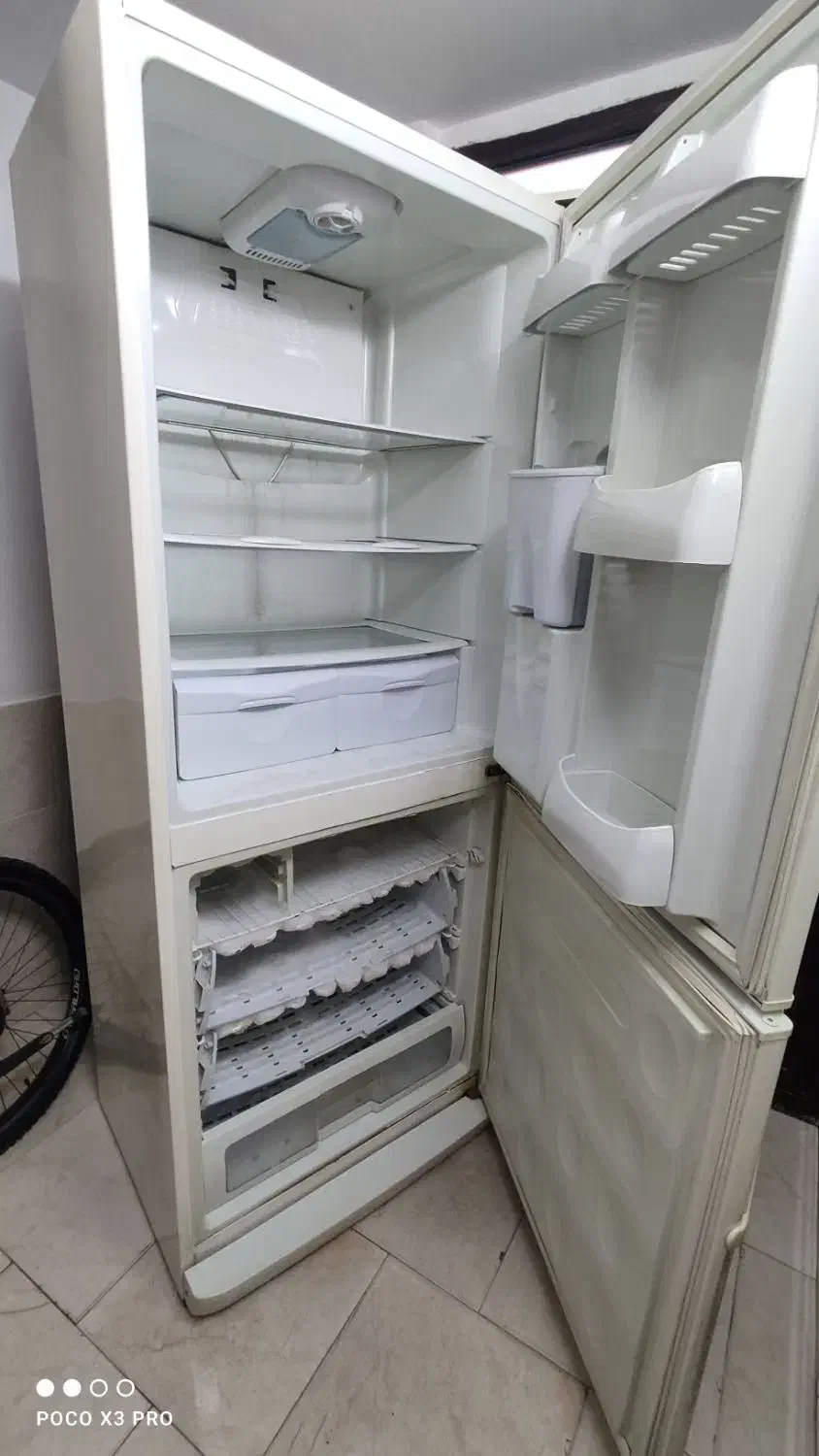 یخچال بسیار تمیز|یخچال و فریزر|کاشان, حسن آباد|دیوار