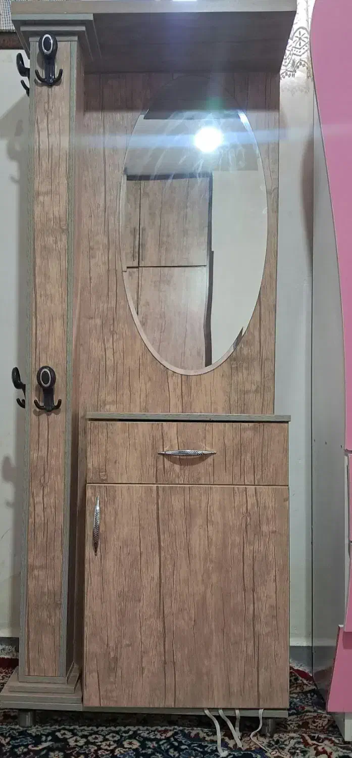 جاکفشی‌|جاکفشی، کمد، دراور|پلدختر, |دیوار