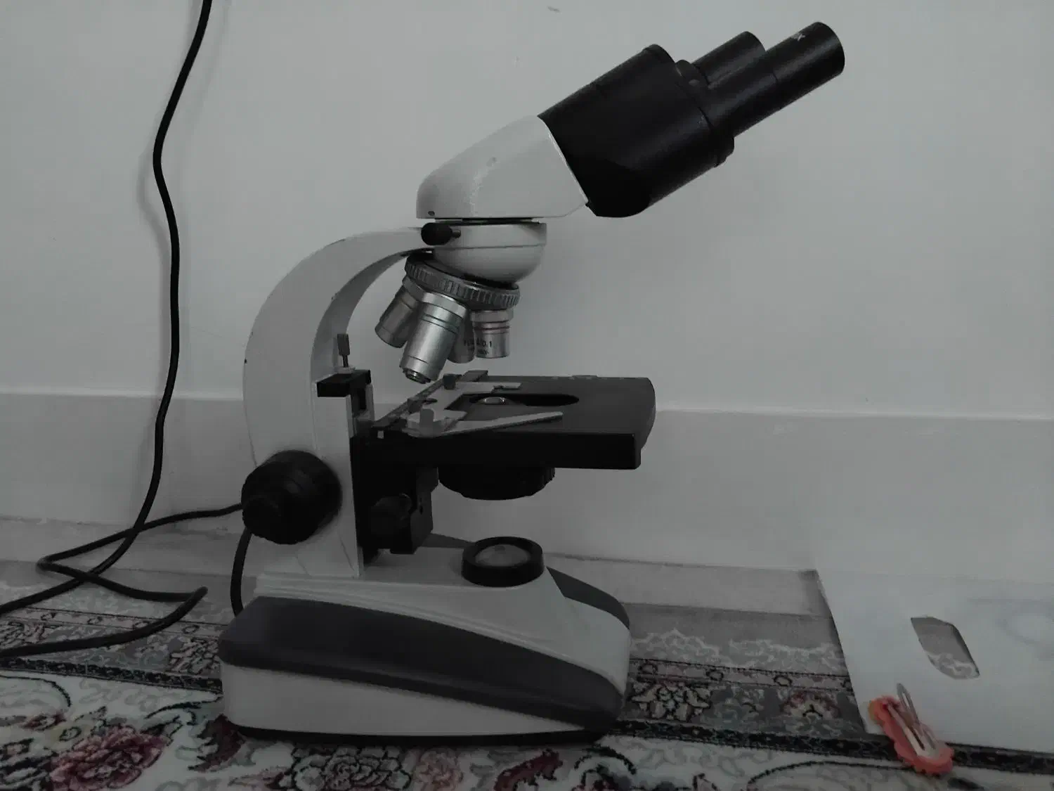 میکروسکوپ|پزشکی|سنندج, |دیوار