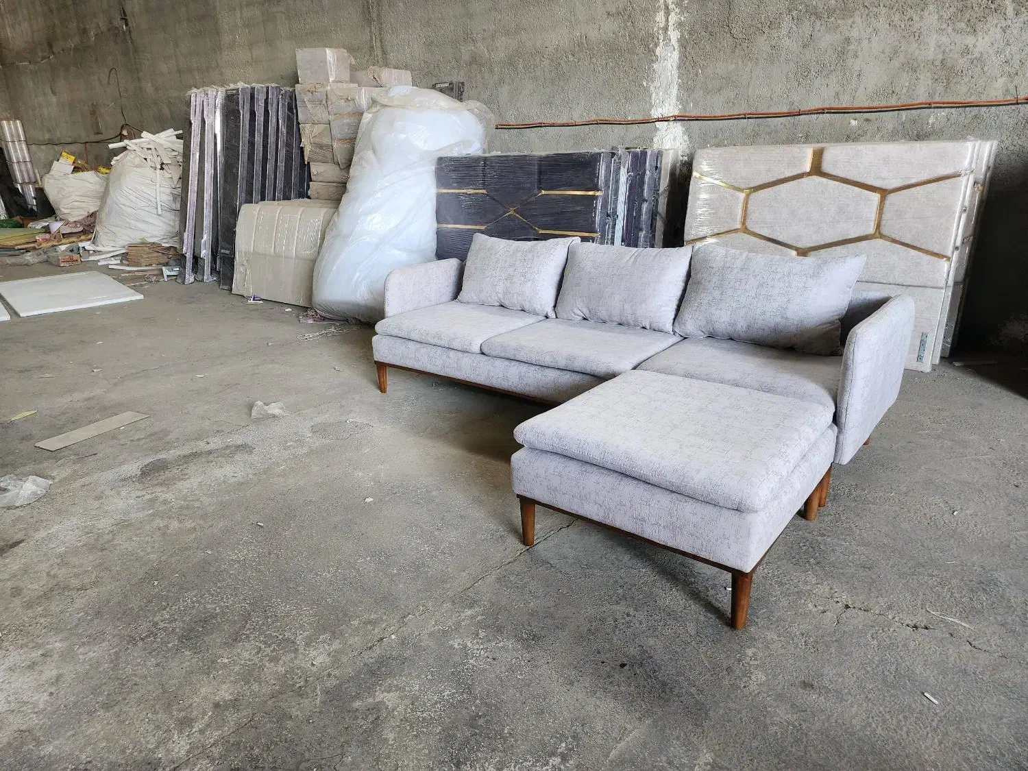 مبل طرح ال|مبلمان خانگی و میز عسلی|جم, |دیوار