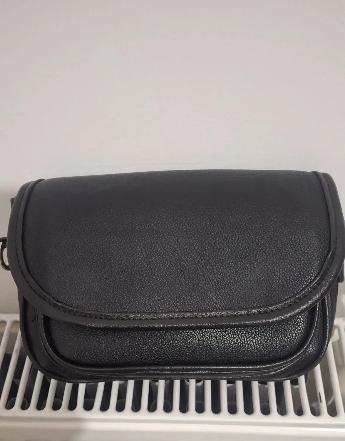 کیف مشکی|کیف، کفش، کمربند|ایلام, |دیوار