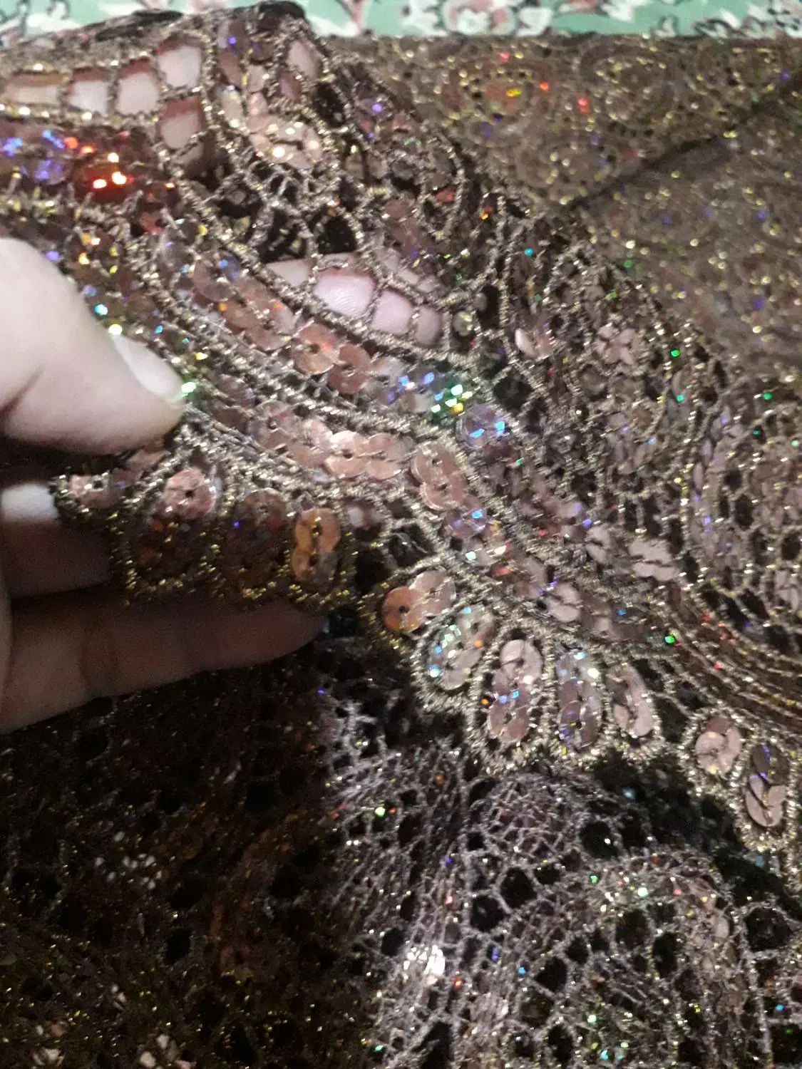 پارچه|لباس|تالش, هشتپر|دیوار