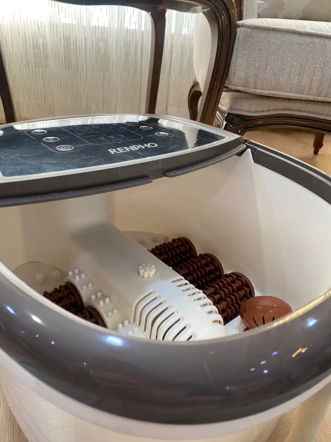 ماساژور و جکوزی پا رنفو|آرایشگاه و سالنهای زیبایی|بناب, |دیوار