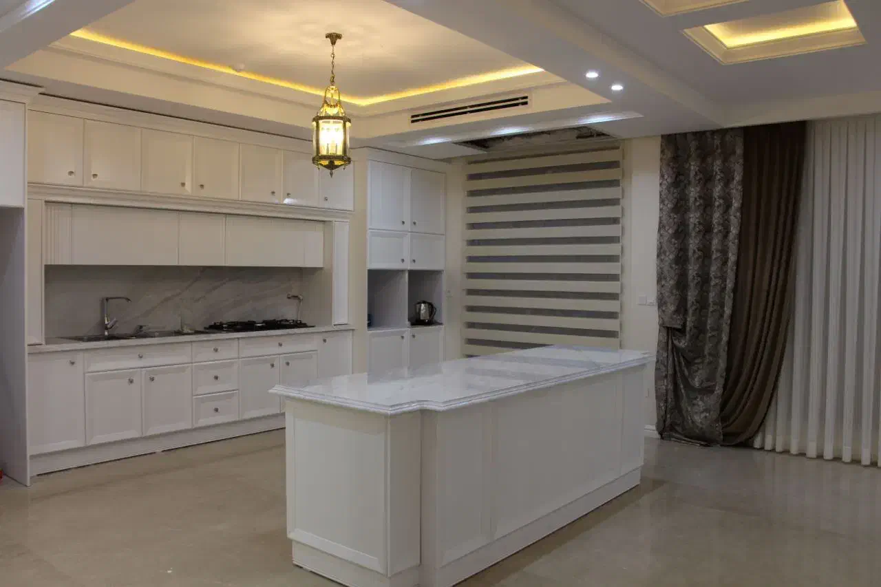 اوایل حافظ ،۱۸۵ متر، طبقه ۳|فروش آپارتمان|مشهد, هفت تیر (حافظ)|دیوار