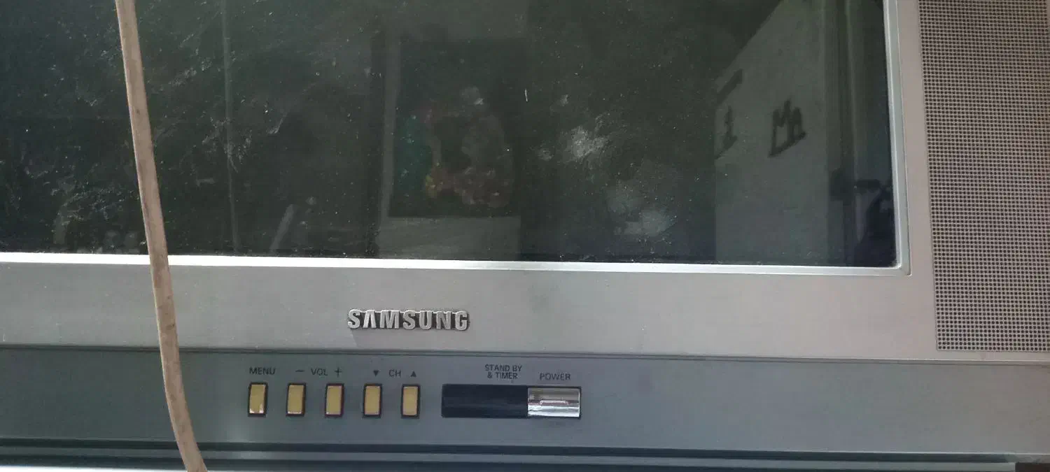 دو عدد تلویزیون سالم ب فروش میرسد|تلویزیون و پروژکتور|کرمان, |دیوار