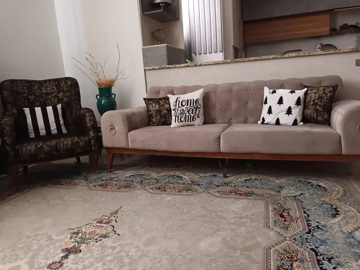 مبل ۸نفره|مبلمان خانگی و میز عسلی|جهرم, |دیوار