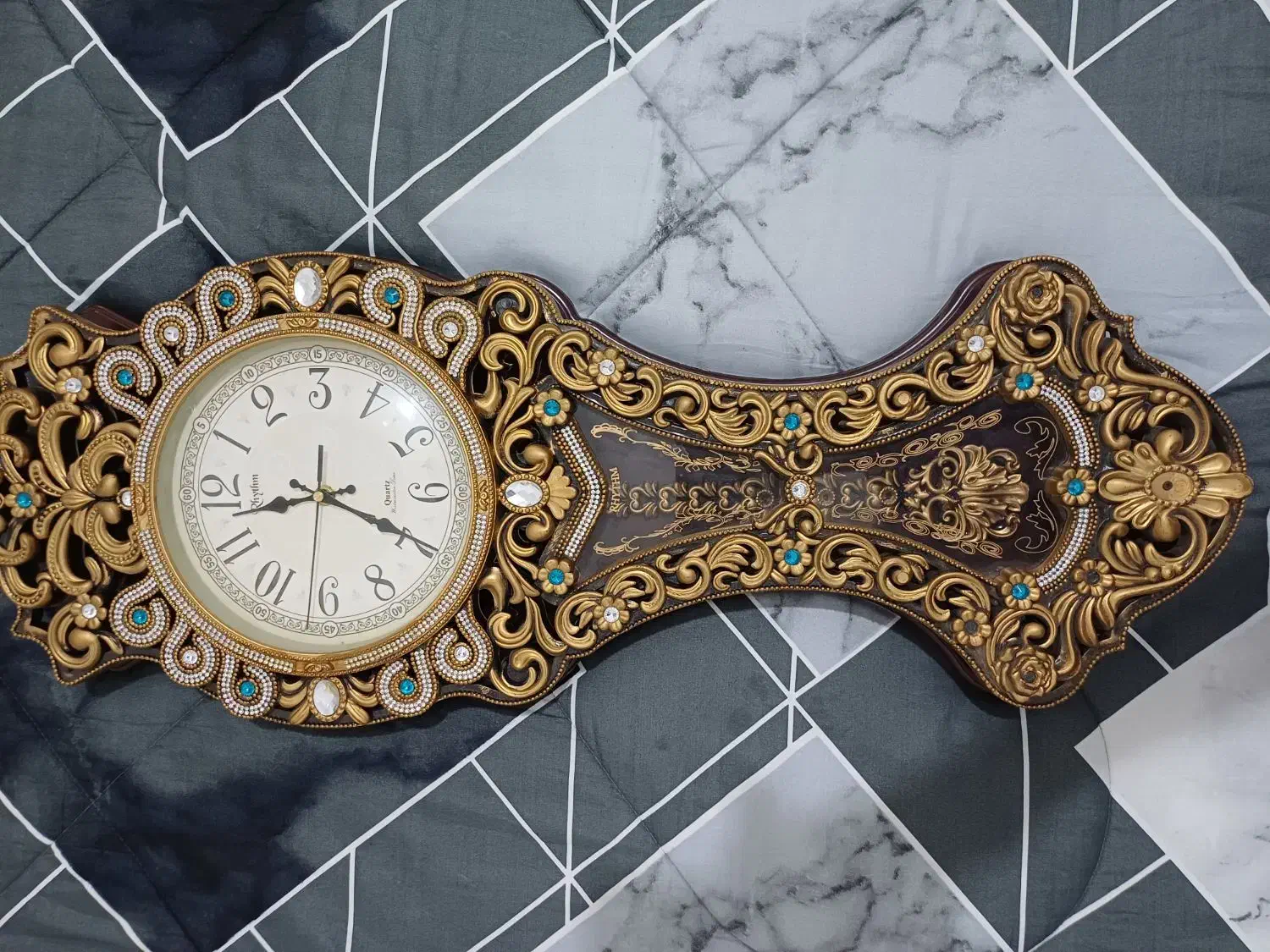 ساعت دیواری وبوفه|ساعت دیواری و تزئینی|میانه, |دیوار