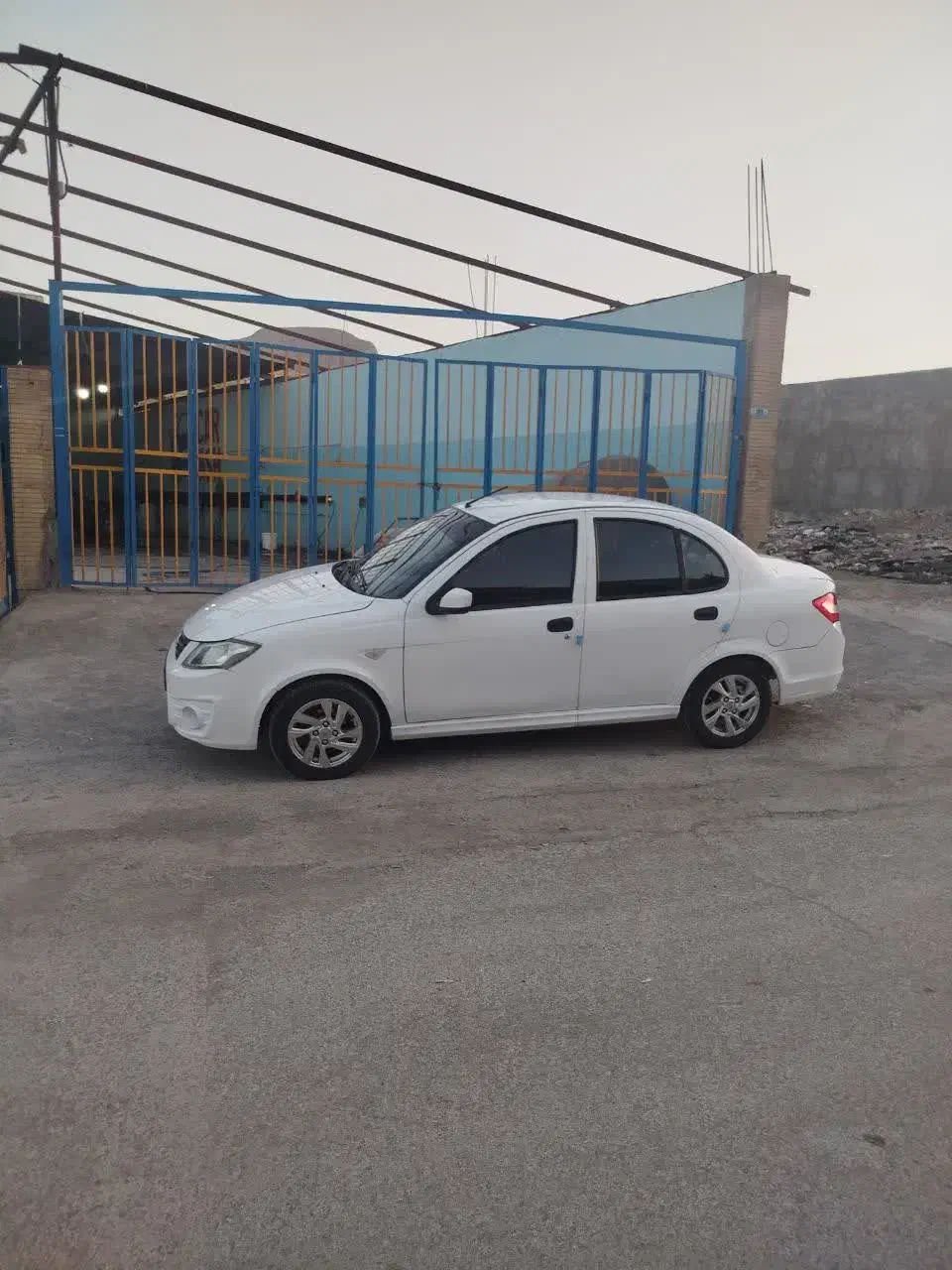 ساینا مدل 96|خودرو سواری و وانت|فولادشهر, فولادشهر|دیوار