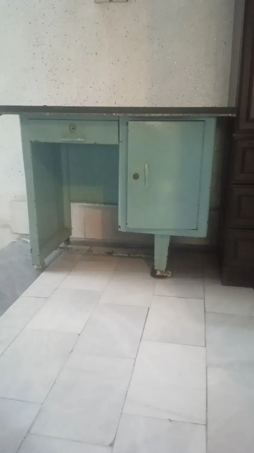 میز کار فلزی|میز تحریر و کامپیوتر|قائمشهر, |دیوار