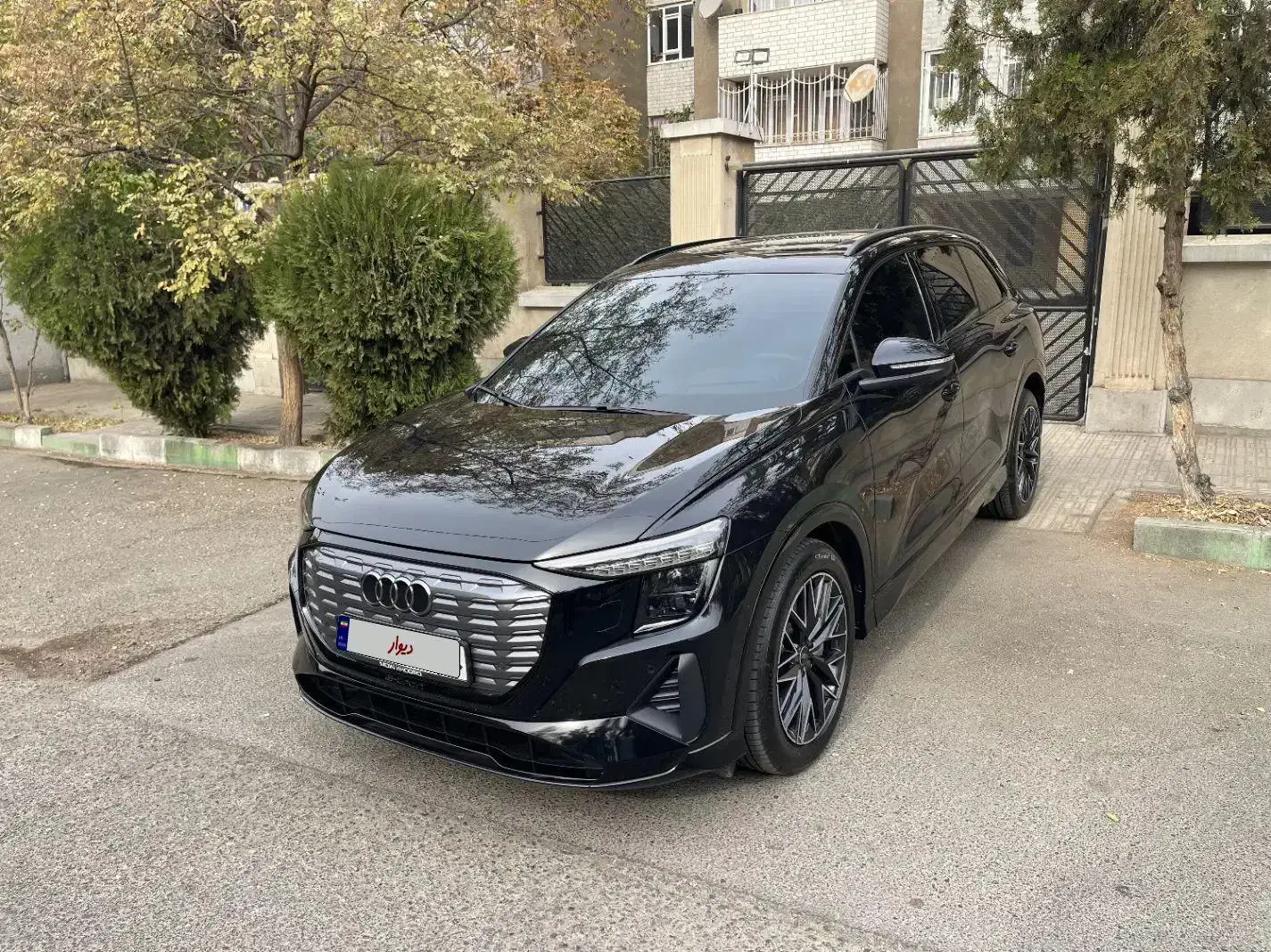 آئودی Q5 تیپ ۴ ایترون بلک پکیج 2024|خودرو سواری و وانت|تهران, ایوانک|دیوار