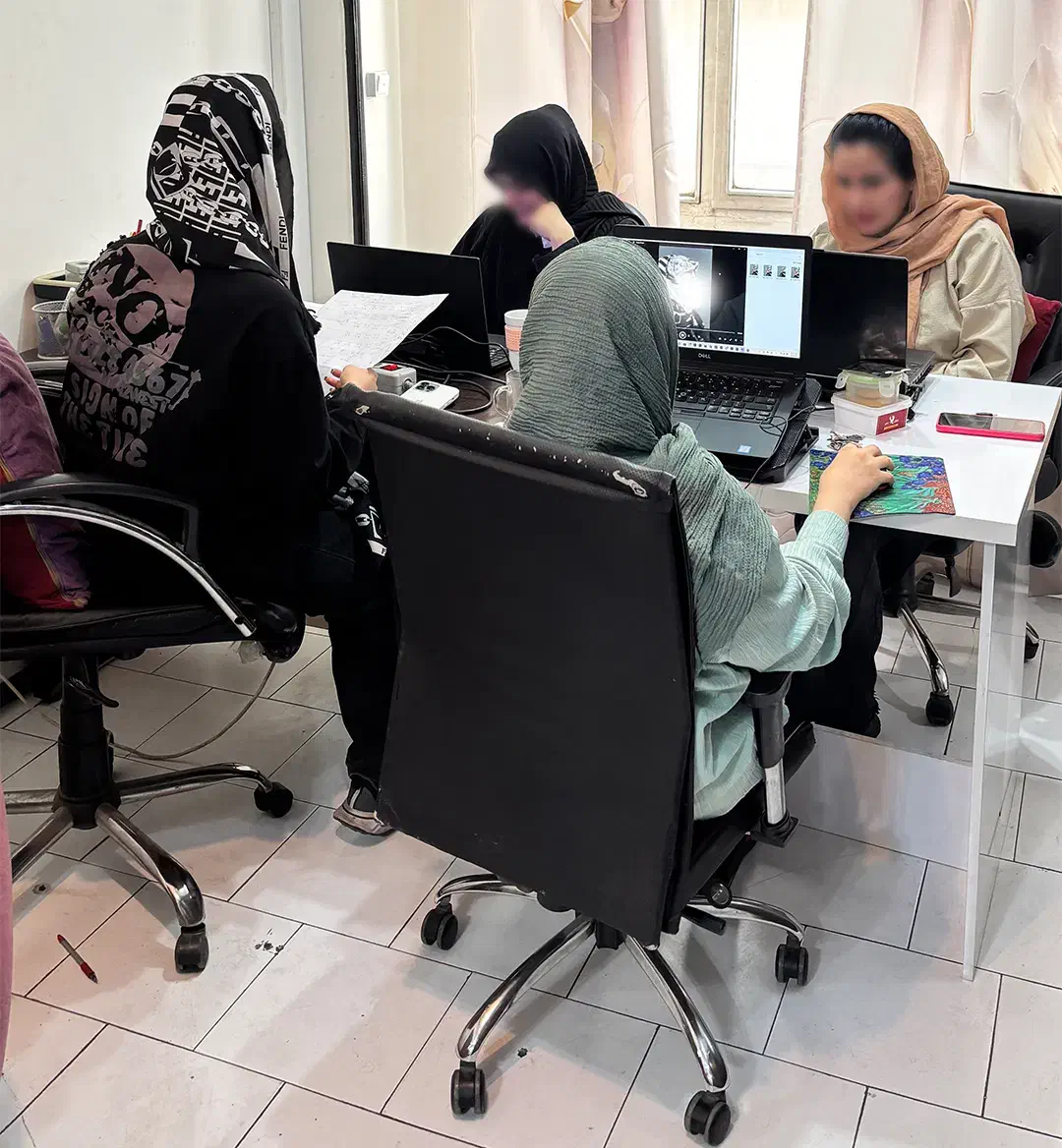 ادمین.خانم.آموزش داده میشود|استخدام اداری و مدیریت|تهران, آسمان|دیوار